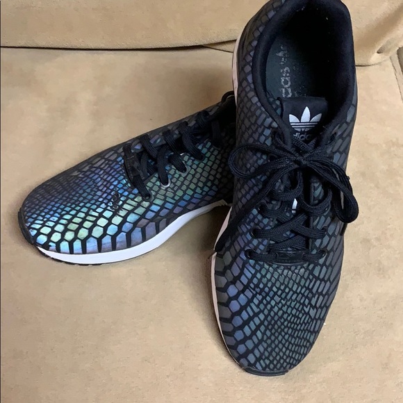 adidas chameleon shoes